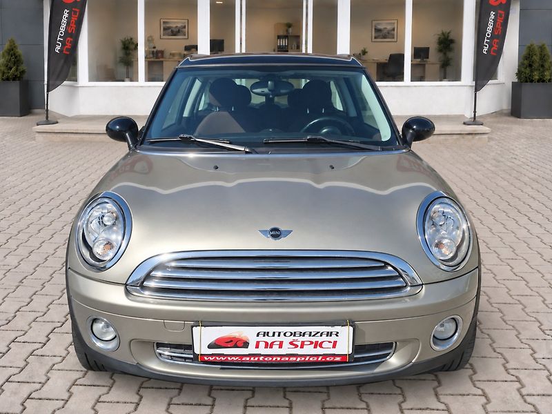Mini Clubman (2009) 1.6i 88kW -VYHŘ.SED.-P.SENSORY - fotka 3 z 31