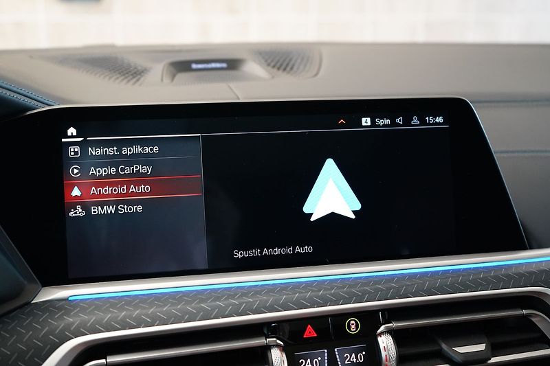 BMW X7 M50i xD, Executive Drive Pro - fotka 38 z 50