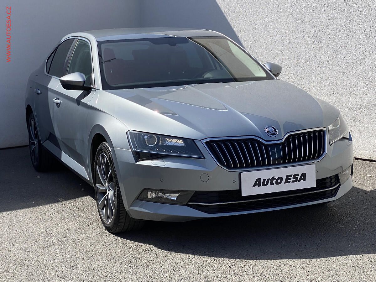 Škoda Superb 2.0 TDi 4x4, ČR, Style, DSG