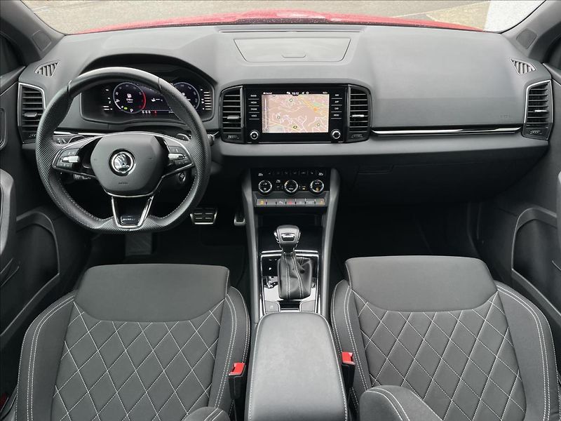 Škoda Karoq 1,5 TSI DSG Sportline Plus ACC - fotka 6 z 24