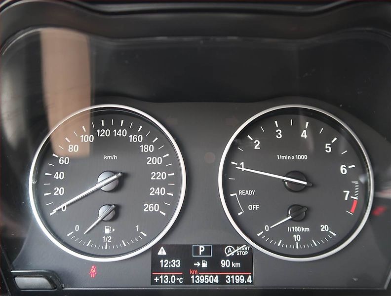 BMW Řada 2 (2016) 218i Active Tourer, Automat - fotka 11 z 16