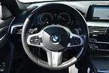 BMW Řada 5 540i xDrive 250kW M PAKET ČR - náhled 14