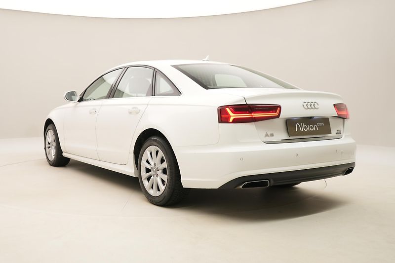 Audi A6 3.0TDI QUATTRO AUT CZ - fotka 10 z 47