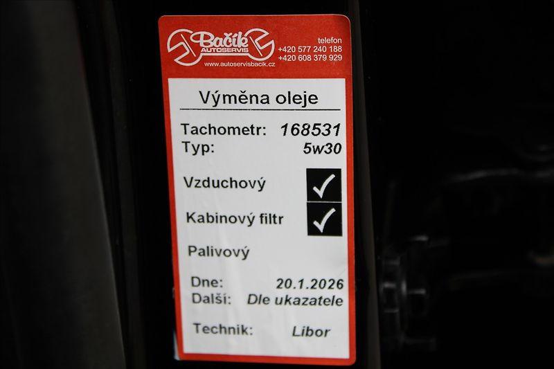 Renault Scénic 1,6 dCi  ČR,1.MAJ,7.MÍST,DPH - fotka 22 z 31