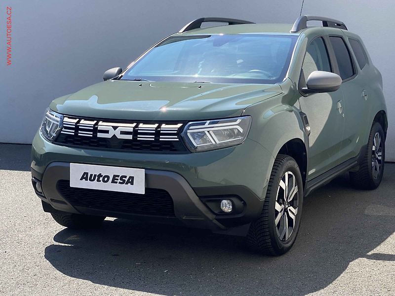 Dacia Duster (2023) 1.5dCi 4x4, 1.maj,ČR, LED - fotka 3 z 20