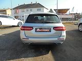 Mercedes-Benz Třídy E (2017) 220D - 4MATIC - SUPER VÝBAVA - náhled 6