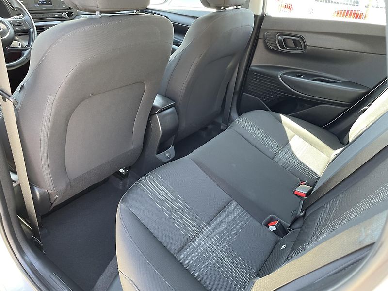 Hyundai Bayon 1,2i/62kW - Comfort Club - fotka 32 z 56