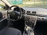 Mazda 3 2.0 Sport Active - náhled 25
