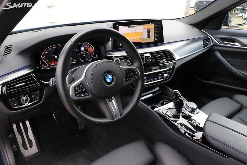 BMW Řada 5 xDrive*tažné*HUD*nez. topení - fotka 7 z 15