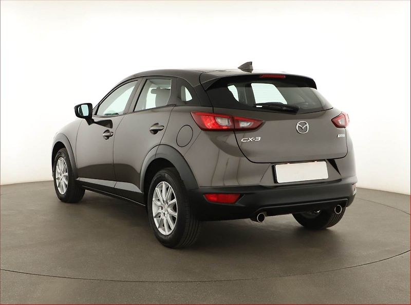 Mazda CX-3 (2016) 2.0 Skyactiv-G - fotka 4 z 15