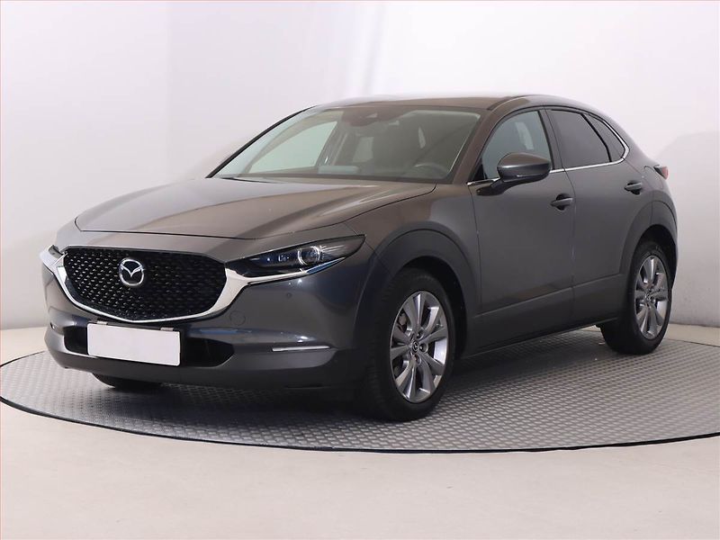 Mazda CX-30 (2022) Skyactiv-G 2.0 - fotka 2 z 23