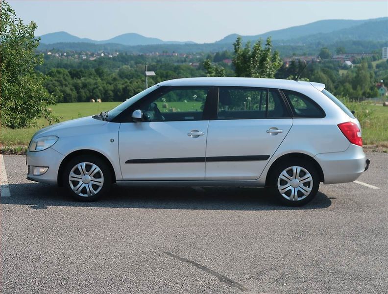 Škoda Fabia (2012) 1.2 TSI - fotka 3 z 13