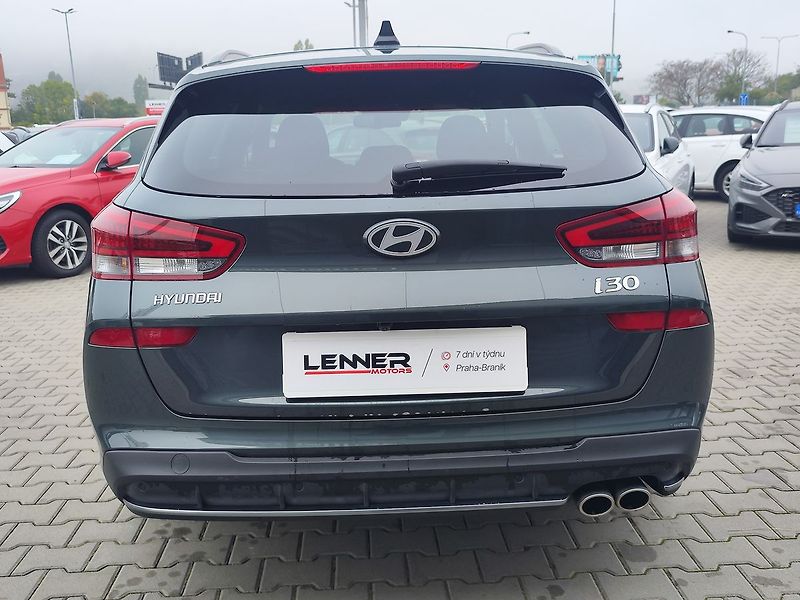 Hyundai i30 1.5 T-GDI/103kW N-Line DCT - fotka 6 z 35
