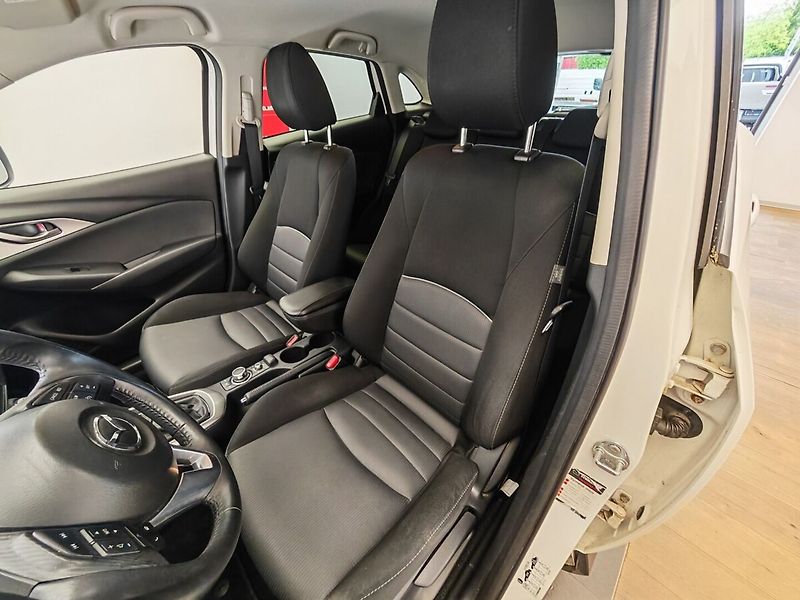 Mazda CX-3 2.0 benzin - fotka 12 z 35