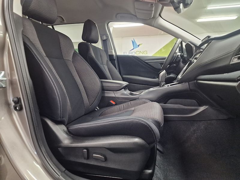 Subaru Outback (2025) 2.5 ACTIVE 2025 - fotka 31 z 58