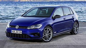 Volkswagen Golf R s paketem R Performance.
