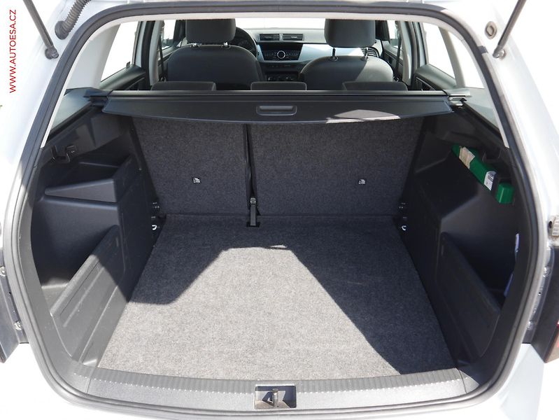 Škoda Fabia (2015) 1.0i, ČR, AC - fotka 7 z 17