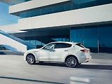 Maserati Levante.