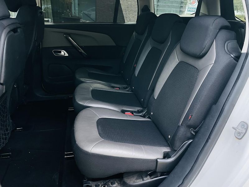 Citroën Grand C4 Picasso 2.0HDi MAN 7MÍST SERVISKA TAŽN - fotka 30 z 47