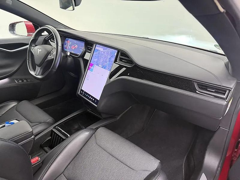 Tesla Model S 75D 386kW MCU2 SOH 91%  - fotka 4 z 14