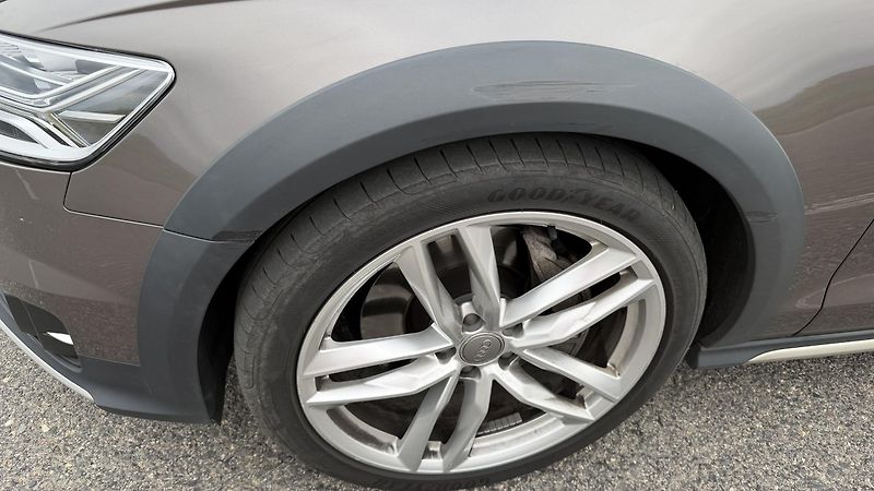 Audi A6 Allroad (2017) biturbo - fotka 18 z 18