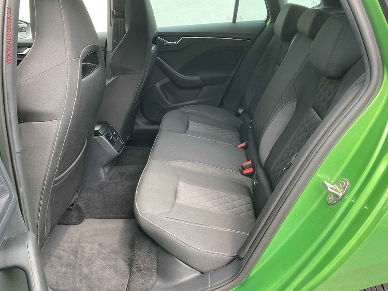 Škoda Kamiq (2020) 1.0 TSi, Style, DSG, LED - fotka 10 z 20
