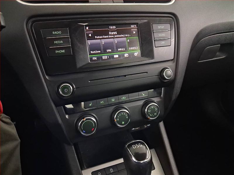 Škoda Octavia (2017) Ambition 2.0 TDI, Automat - fotka 12 z 16