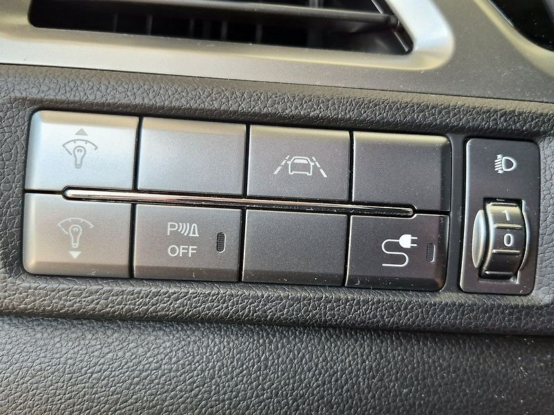SsangYong Korando 1.5 Turbo e-XGI 120Kw LE Eco - fotka 20 z 25