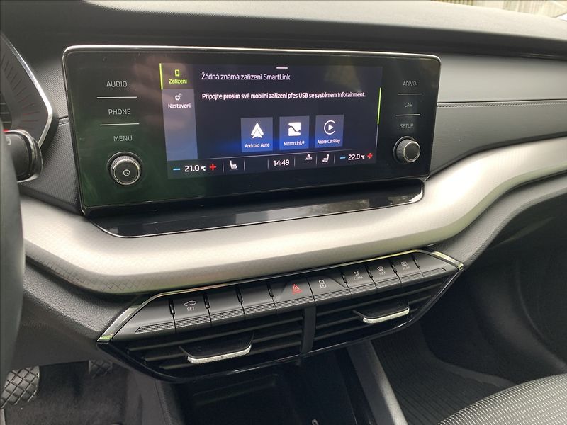 Škoda Octavia 1,5 TSI DSG 1.MAJ.,ČR,SERVISKA - fotka 15 z 21