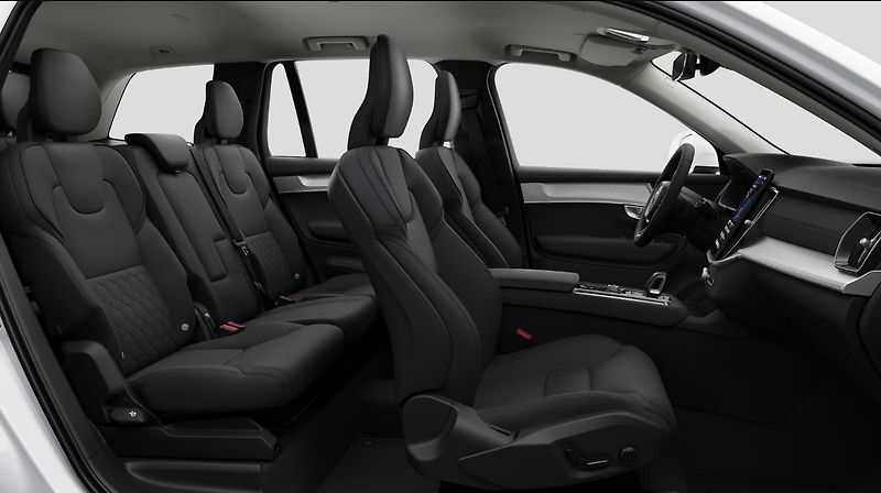 Volvo XC90 (2026) B5 AWD CORE 7míst AUT - fotka 7 z 20
