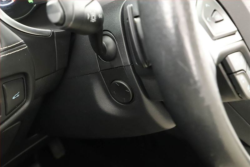 Ford S-MAX (2017) Vignale 2.0 EcoBoost, Automat - fotka 19 z 20