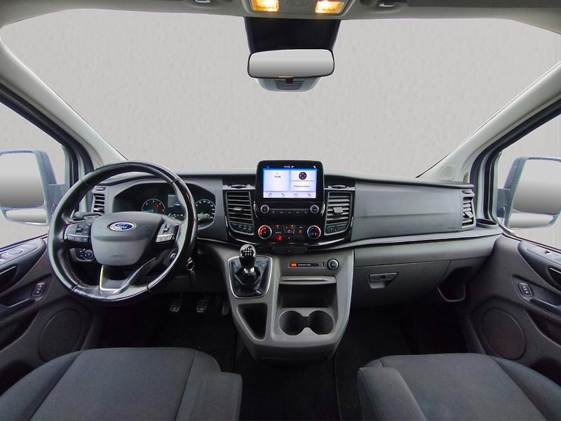 Ford Tourneo Custom (2020) 2.0 TDCi , ČR, tažné, 1. maj. - fotka 9 z 29