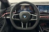 BMW Řada 5 540d xDrive Touring - náhled 9
