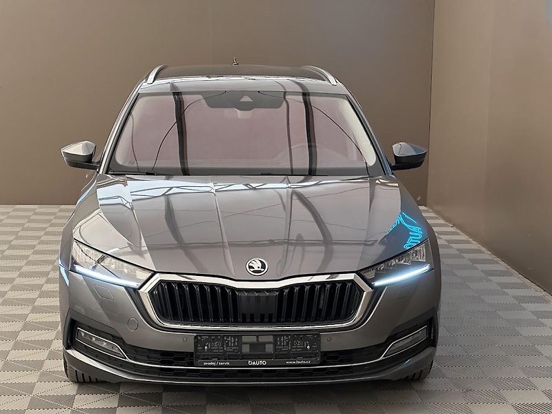 Škoda Octavia (2023) SW 1.0 TSI Clever DSG 81 kW - fotka 3 z 22