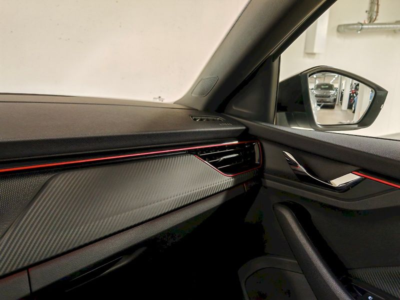 Škoda Scala (2025) 1.0 TSI 85 kW Monte Carlo - fotka 6 z 29