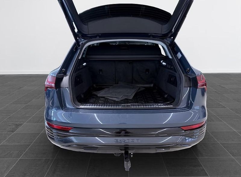 Audi Q8 e-tron 50 Q SoH 94% Kamera Vzduch Taž - fotka 7 z 20