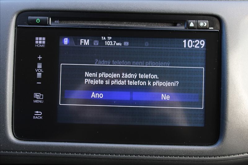 Honda HR-V 1,5 V-TEC  ČR,1.MAJ,ELEGANCE - fotka 13 z 28