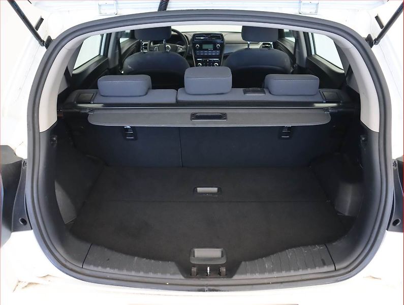 SsangYong Tivoli (2020) 1.5 T-GDI, Tempomat - fotka 13 z 15