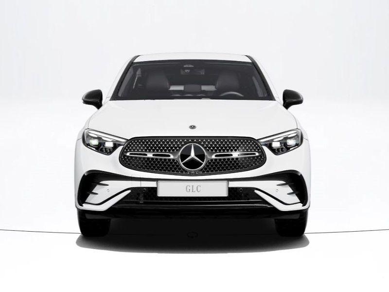Mercedes-Benz GLC (2026) 200 d 4MATIC kupé - fotka 2 z 9