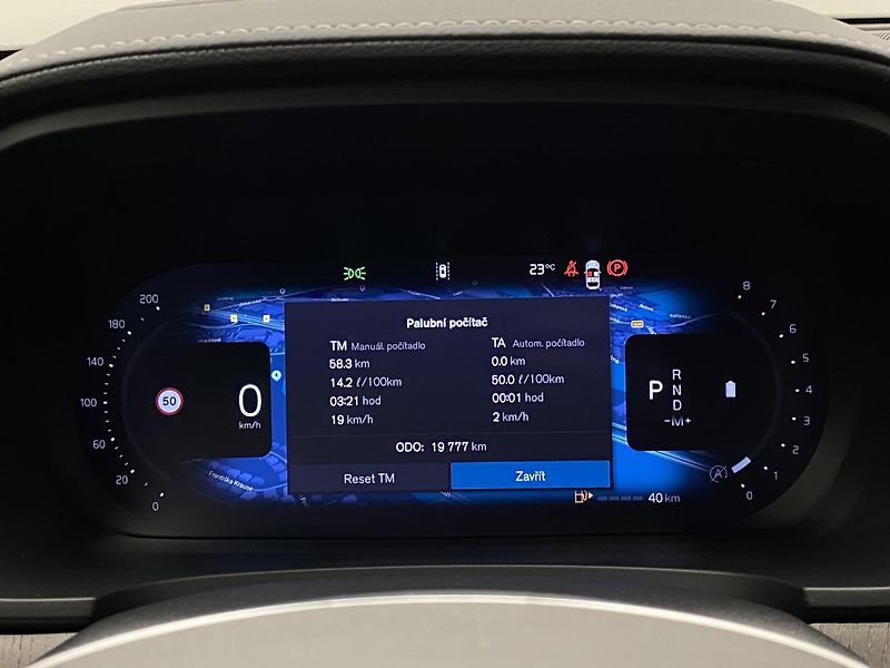 Volvo V90 CC B5 AWD BRIGHT PLUS AUT - fotka 26 z 63