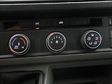 Volkswagen Crafter 2,0 TDI 103kW L2H2 DPH - náhled 24