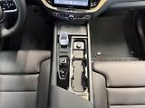 Volvo XC60 (2026) B5 2.0L 250+14 HP AT8 FWD PLUS - náhled 15
