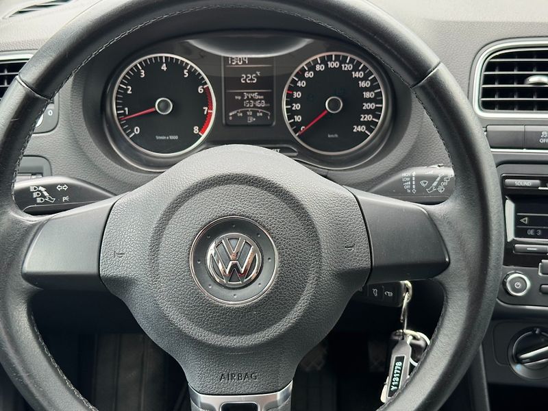 Volkswagen Polo (2011) Comfortline 1.2 TSI 66kW - fotka 18 z 32