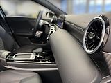 Mercedes-Benz Třídy A 180 Progressive Line - náhled 17