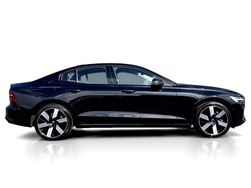 Volvo S60 T8 AWD ULTIMATE DARK // 335 kW - fotka 6 z 39