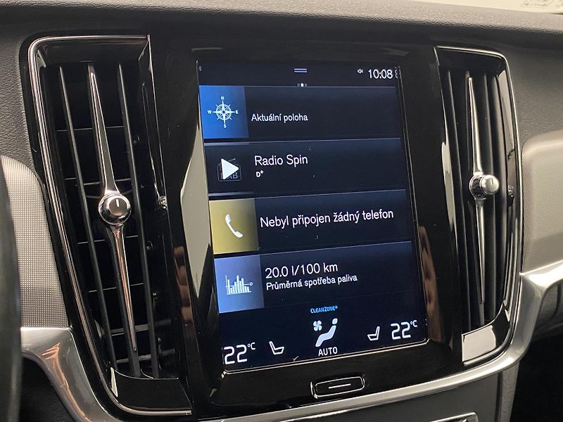 Volvo V90 B4 MOMENTUM AUT CZ - fotka 8 z 48