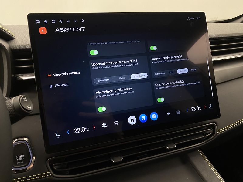 Lynk & Co 01 (2025) 01 CORE PHEV - fotka 50 z 82