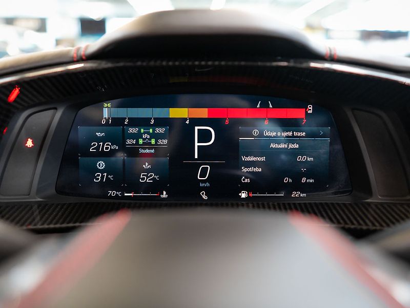 Chevrolet Corvette (2024) 6.2 Stingray C8 3LT Z51 Coupe - fotka 24 z 39
