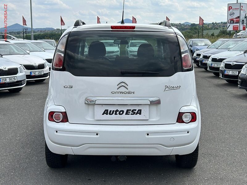 Citroën C3 Picasso (2015) 1.6 VTi, 2.maj,ČR, AT - fotka 5 z 16