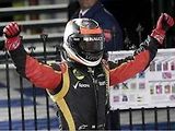 Kimi Räikkönen oslavuje svůj dvacátý titul v kariéře.